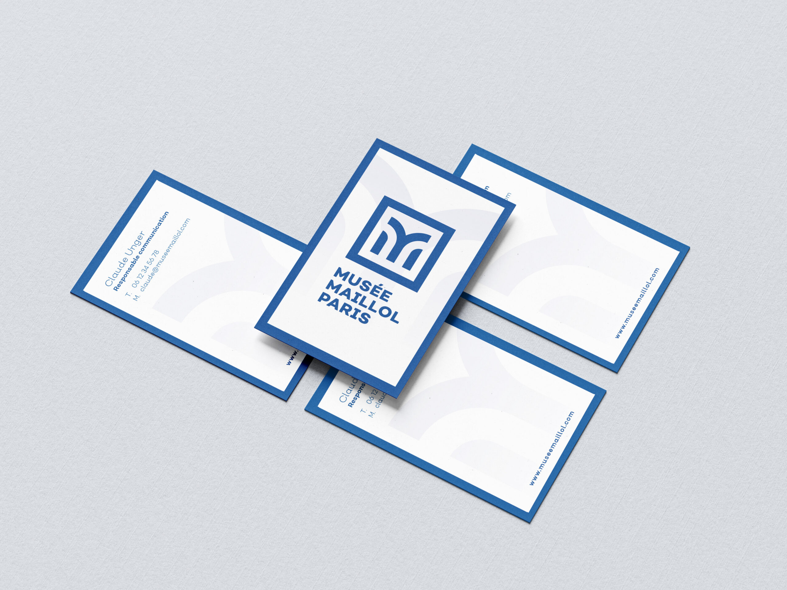 Business_Card_Mockupz_4-MM